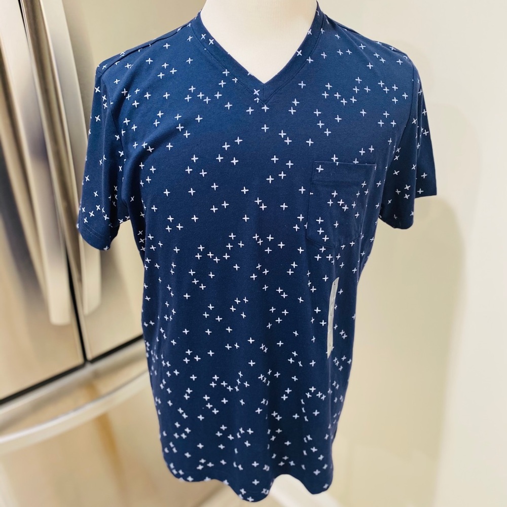 Sun + Stone V-neck Shirt XL